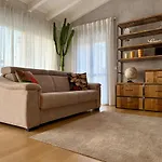 Le Terrazze 18 Apartment *