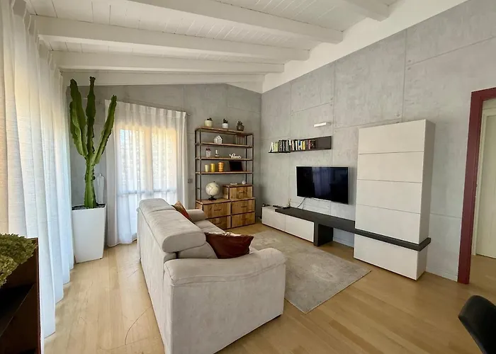 Le Terrazze 18 Apartment *